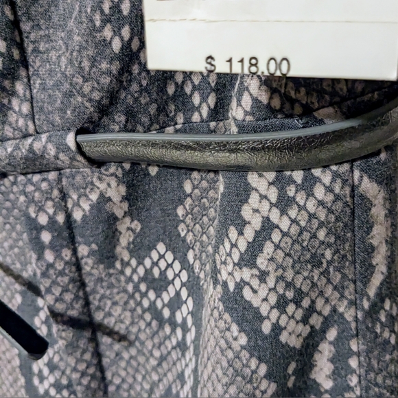 Calvin Klein, NWT, Gray, Snakeskin Print, Belted Sheath Dress, Size 12 - Picture 5 of 14